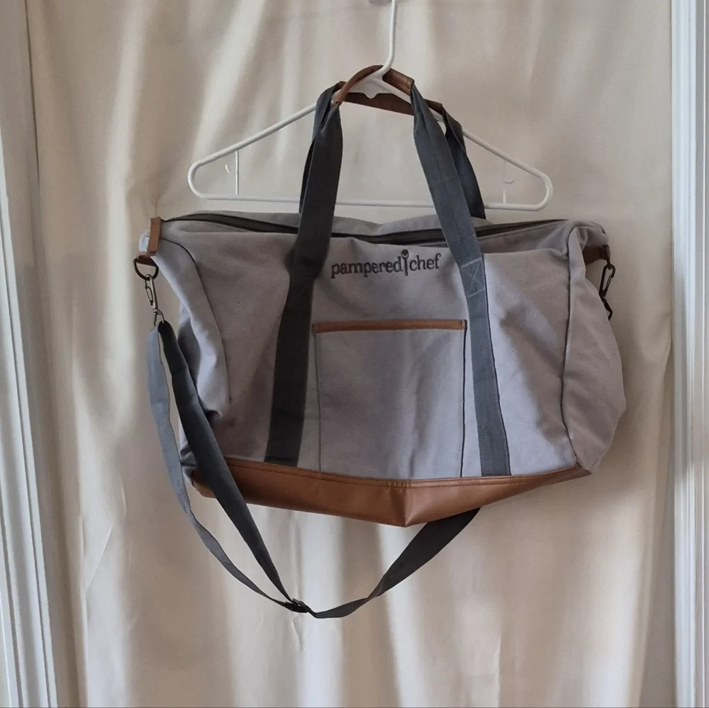 Pampered Chef Gray Duffel Bag with Brown Trim